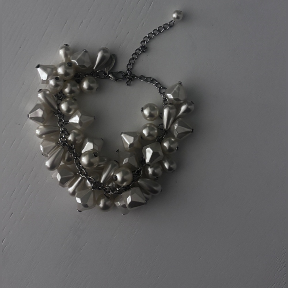 3/20$ Silver Pearl Dangly Beaded Bracelet